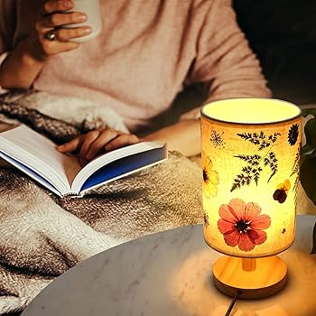 オイルランプの台瑠璃色に花模様 オイルランプの台瑠璃色に花模様